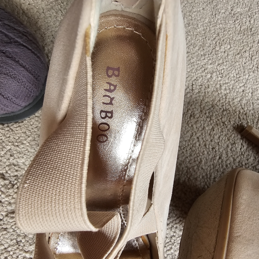 Shoes - Picture 2 of 2